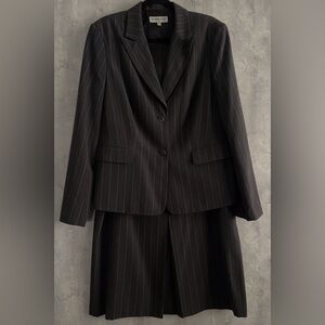 John Meyer Women's Business Dark Gray-Burgundy Pinstripe Jacket Skirt Suit Sz 16